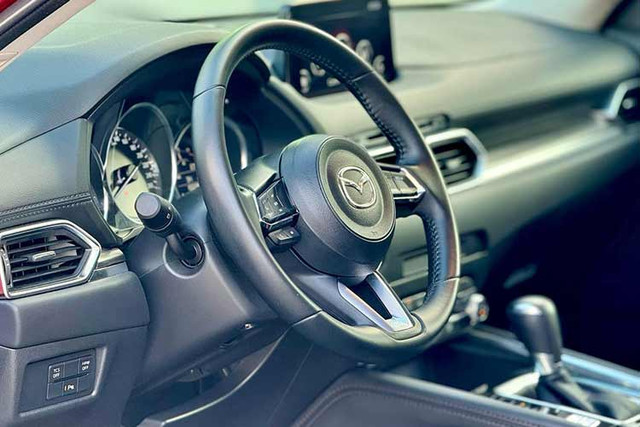 Mazda CX-5 2023 chạy lướt bán chỉ hơn 700 triệu đồng - Hình 7 Mazda CX-5 2023 chay luot ban chi hon 700 trieu dong-Hinh-7