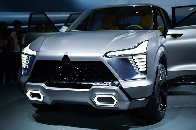 Chi tiết bản ý tưởng SUV hạng B Mitsubishi XFC Concept - Hình 4 Chi tiet ban y tuong SUV hang B Mitsubishi XFC Concept-Hinh-4