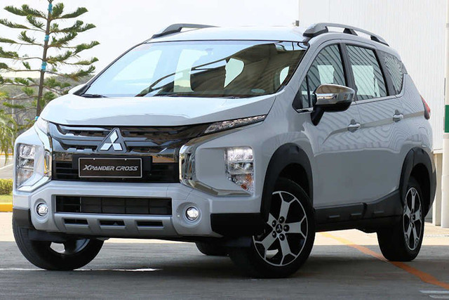 Cận cảnh Mitsubishi Xpander Cross mới từ 670 triệu - Hình 10 Can canh Mitsubishi Xpander Cross moi tu 670 trieu-Hinh-10