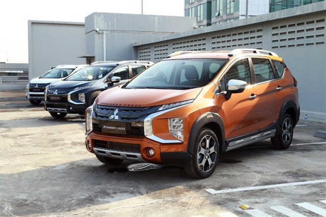 Cận cảnh Mitsubishi Xpander Cross mới từ 670 triệu - Hình 11 Can canh Mitsubishi Xpander Cross moi tu 670 trieu-Hinh-11