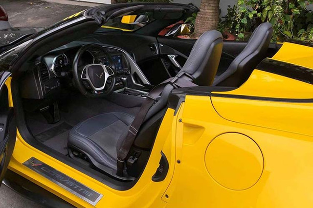 Chùm ảnh Chevrolet Corvette Z06 của hiếm lăn bánh ở Sài Gòn - Hình 6 Chum anh Chevrolet Corvette Z06 cua hiem lan banh o Sai Gon-Hinh-6