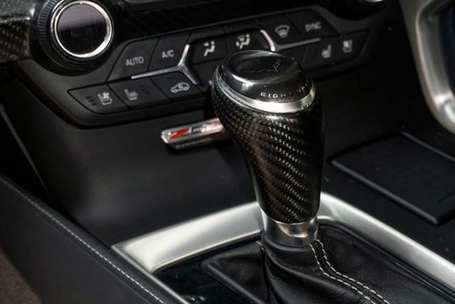 Chùm ảnh Chevrolet Corvette Z06 của hiếm lăn bánh ở Sài Gòn - Hình 8 Chum anh Chevrolet Corvette Z06 cua hiem lan banh o Sai Gon-Hinh-8