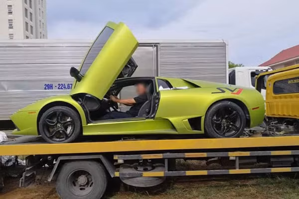 Lamborghini Murcielago o Quang Binh, nghi nhap lau
