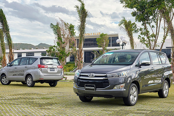 Hàng chục nghìn xe Toyota tại Việt Nam bị chết bơm xăng Hang chuc nghin xe Toyota tai Viet Nam bi chet bom xang