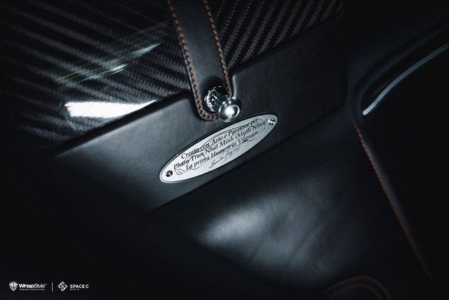 Ngắm hypercar Pagani Huayra của Minh Nhựa mà Cường Đô la “gạ” mua hơn 80 tỷ - Hình 8 Ngam hypercar Pagani Huayra cua Minh Nhua ma Cuong Do la “ga” mua hon 80 ty-Hinh-8