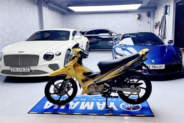 Chi tiết Yamaha 125ZR hơn 200 triệu đồng của bạn tặng đại gia Cường Đô la Chi tiet Yamaha 125ZR hon 200 trieu dong cua ban tang dai gia Cuong Do la