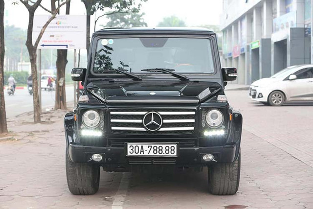 'Soi' Mercedes-Benz G55 AMG biển 'tứ quý 8' cực độc đáo - Hình 3 'Soi' Mercedes-Benz G55 AMG bien 'tu quy 8' cuc doc dao-Hinh-3