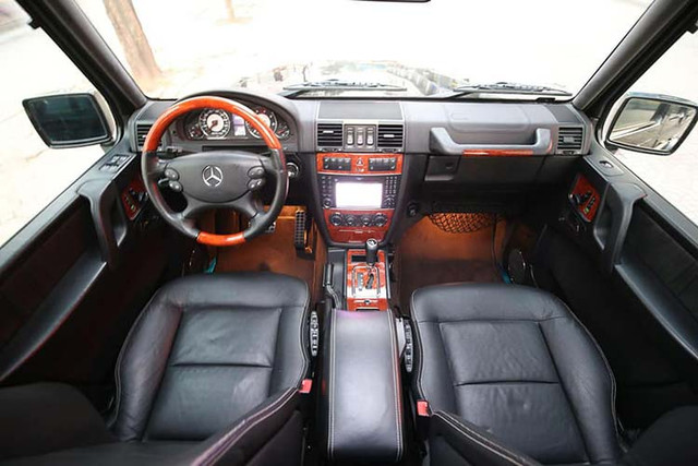 'Soi' Mercedes-Benz G55 AMG biển 'tứ quý 8' cực độc đáo - Hình 6 'Soi' Mercedes-Benz G55 AMG bien 'tu quy 8' cuc doc dao-Hinh-6