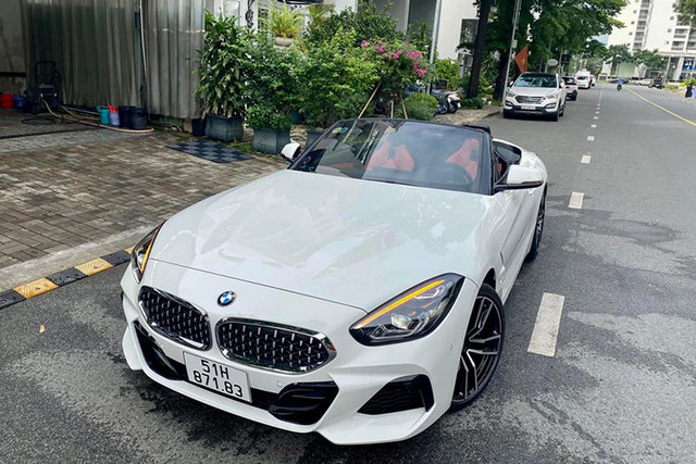 BMW Z4 của đại gia Minh Nhựa được rao bán hơn 3,3 tỷ BMW Z4 cua dai gia Minh Nhua duoc rao ban hon 3,3 ty
