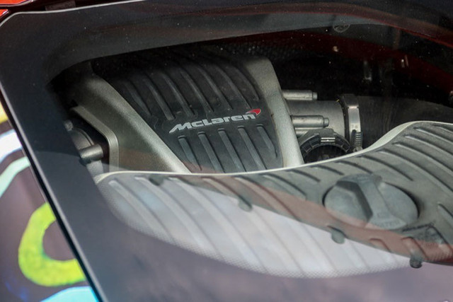McLaren 650S bi Phan Cong Khanh cam co 2 ty dong co gia bao nhieu?-Hinh-11