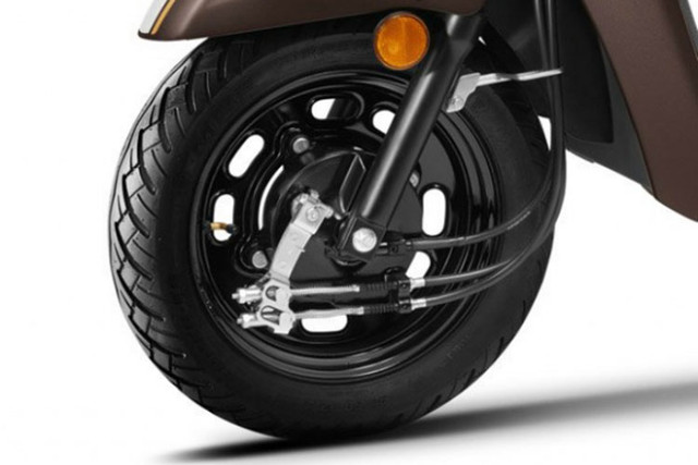 Ngắm xe ga Honda Activa 2021 giá chỉ 21 triệu đồng - Hình 6 Ngam xe ga Honda Activa 2021 gia chi 21 trieu dong-Hinh-6
