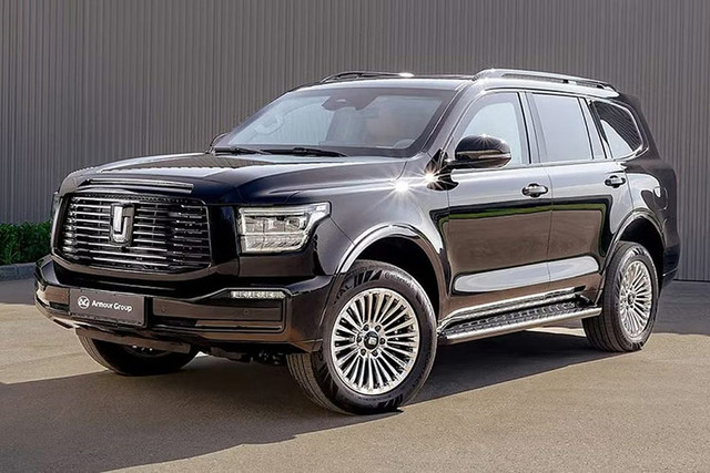 Chi tiết 'khủng long chống đạn' của Trung Quốc gần 4,5 tỷ đồng Chi tiet 'khung long chong dan' cua Trung Quoc gan 4,5 ty dong