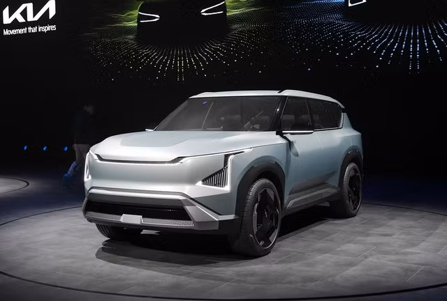 Kia EV5 2023 bat ngo trinh lang, be ngoai cuc sang trong-Hinh-11