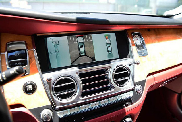 Đại gia Hà Nội bán Rolls-Royce Wraith giảm 8 tỷ dù mới chạy 6 năm - Hình 7 Dai gia Ha Noi ban Rolls-Royce Wraith giam 8 ty du moi chay 6 nam-Hinh-7