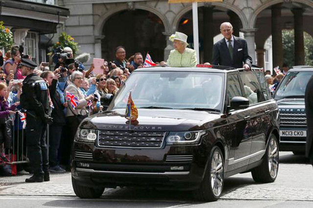 Chi tiết Range Rover đặc biệt dành riêng cho Nữ hoàng Elizabeth II Chi tiet Range Rover dac biet danh rieng cho Nu hoang Elizabeth II