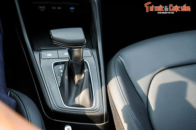 Chi tiết Hyundai Accent 2024 chỉ từ 439 triệu đồng - Hình 11 Chi tiet Hyundai Accent 2024 chi tu 439 trieu dong-Hinh-11