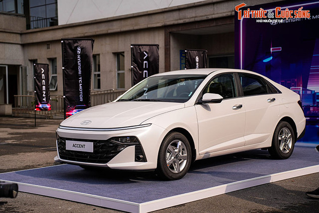 Chi tiết Hyundai Accent 2024 chỉ từ 439 triệu đồng - Hình 13 Chi tiet Hyundai Accent 2024 chi tu 439 trieu dong-Hinh-13