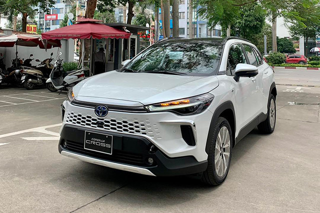 Chi tiết Toyota Corolla Cross 2024 giá từ 820 triệu Chi tiet Toyota Corolla Cross 2024 gia tu 820 trieu