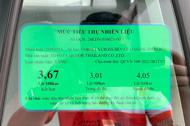 Chi tiết Toyota Corolla Cross 2024 giá từ 820 triệu - Hình 10 Chi tiet Toyota Corolla Cross 2024 gia tu 820 trieu-Hinh-10