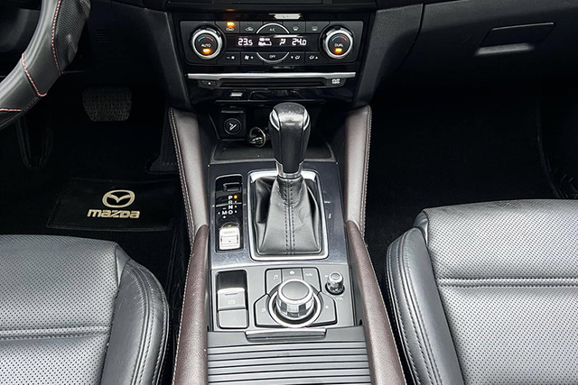 Trong tầm giá 400-600 triệu đồng có nên mua Mazda6 2018 cũ - Hình 8 Trong tam gia 400-600 trieu dong co nen mua Mazda6 2018 cu-Hinh-8
