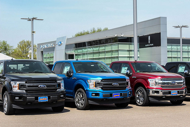 Hãng xe Ford cảnh cáo các đại lý bán ôtô kiểu “bia kèm lạc” - Hình 2 Hang xe Ford canh cao cac dai ly ban oto kieu “bia kem lac”-Hinh-2