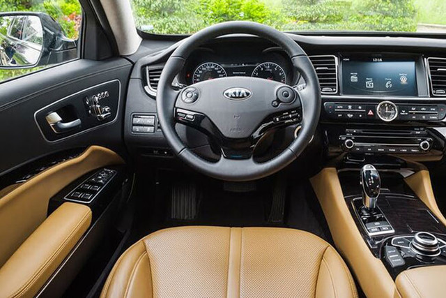 Kia Quoris được giảm 569 triệu đồng tại Việt Nam - Hình 6 Kia Quoris duoc giam 569 trieu dong tai Viet Nam-Hinh-6