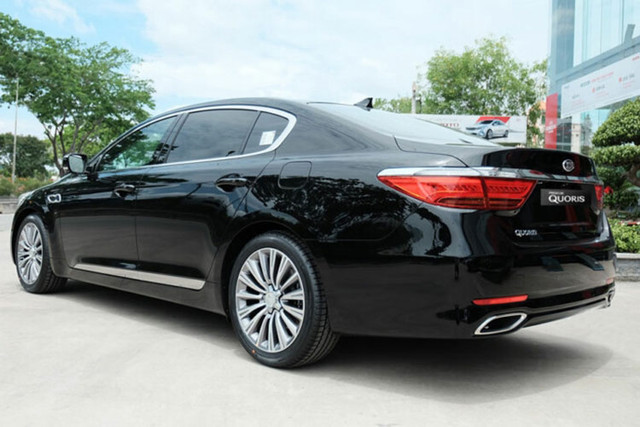 Kia Quoris được giảm 569 triệu đồng tại Việt Nam - Hình 2 Kia Quoris duoc giam 569 trieu dong tai Viet Nam-Hinh-2