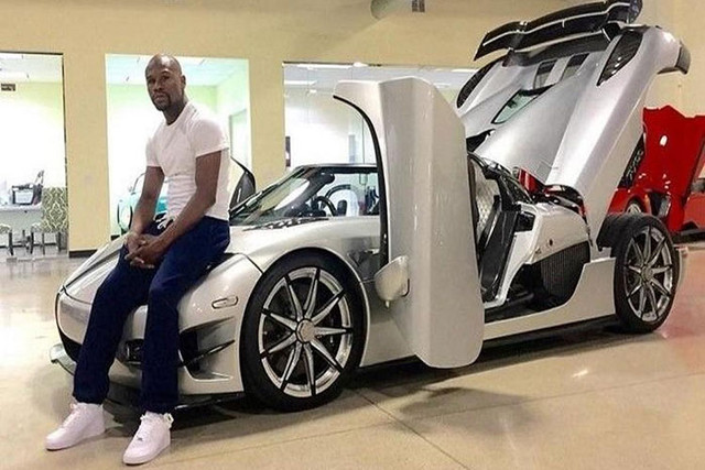 Ngắm những 'quái vật tốc độ' khủng nhất thế giới của dàn sao Hollyhoood - Hình 6 Ngam nhung 'quai vat toc do' khung nhat the gioi cua dan sao Hollyhoood-Hinh-6