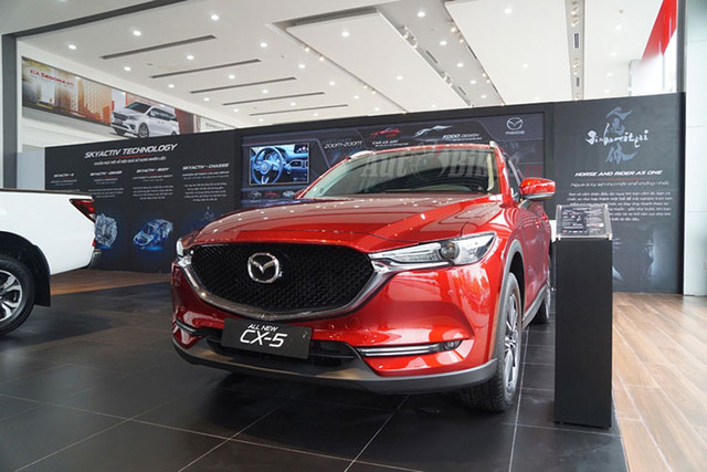 Nhiều ôtô phổ thông tại Việt Nam được giảm giá hàng trăm triệu vào tháng 7 âm lịch - Hình 3 Nhieu oto pho thong tai Viet Nam duoc giam gia hang tram trieu vao thang 7 am lich-Hinh-3