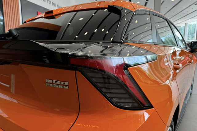 Mẫu ôtô điện MG4 EV 2024 đã có mặt tại các đại lý của MG ở Việt Nam - Hình 7 Mau oto dien MG4 EV 2024 da co mat tai cac dai ly cua MG o Viet Nam-Hinh-7