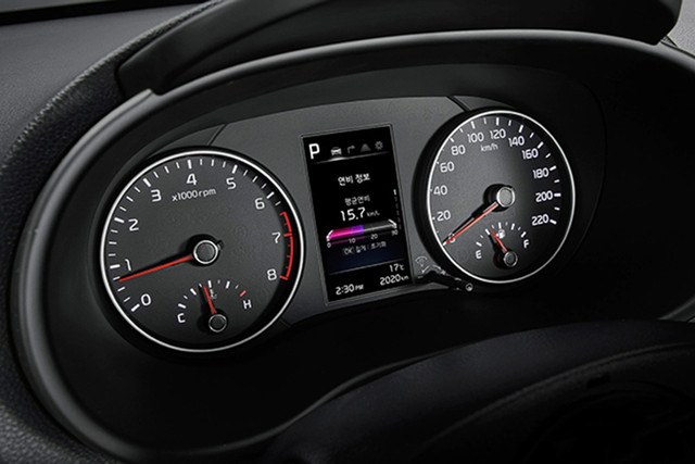 Chờ đợi xe Kia Morning 2021 từ 223 triệu tại Hàn Quốc về Việt Nam - Hình 7 Cho doi xe Kia Morning 2021 tu 223 trieu tai Han Quoc ve Viet Nam-Hinh-7