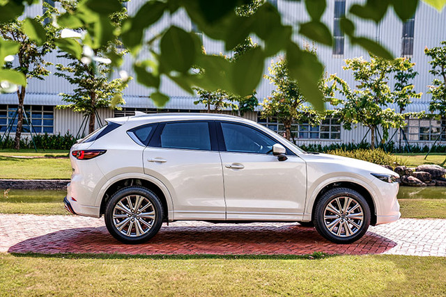 Mazda CX-5 2023 từ 749 triệu đồng - Hình 3 Mazda CX-5 2023 tu 749 trieu dong-Hinh-3
