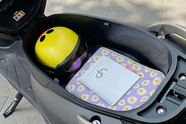 Xe tay ga Yamaha Latte có phù hợp với phụ nữ hiện đại? - Hình 3 Xe tay ga Yamaha Latte co phu hop voi phu nu hien dai?-Hinh-3