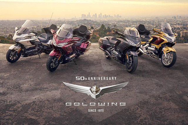 Siêu môtô Honda Gold Wing 50th Anniversary từ 634 triệu đồng - Hình 2 Sieu moto Honda Gold Wing 50th Anniversary tu 634 trieu dong-Hinh-2