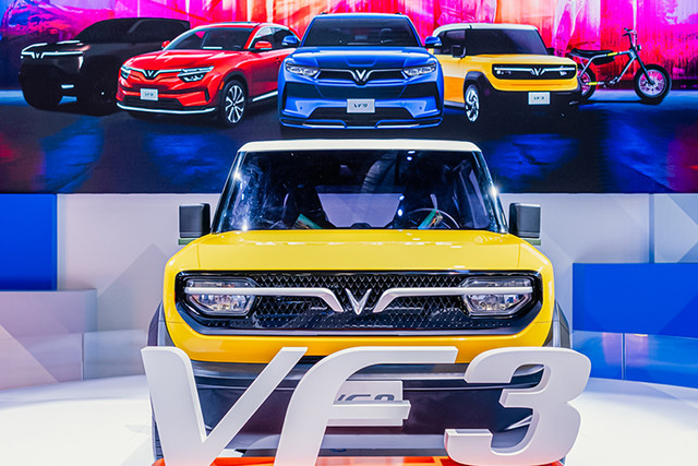 Xem VinFast VF3 chạy điện giá rẻ dưới 20.000 USD - Hình 5 Xem VinFast VF3 chay dien gia re duoi 20.000 USD-Hinh-5