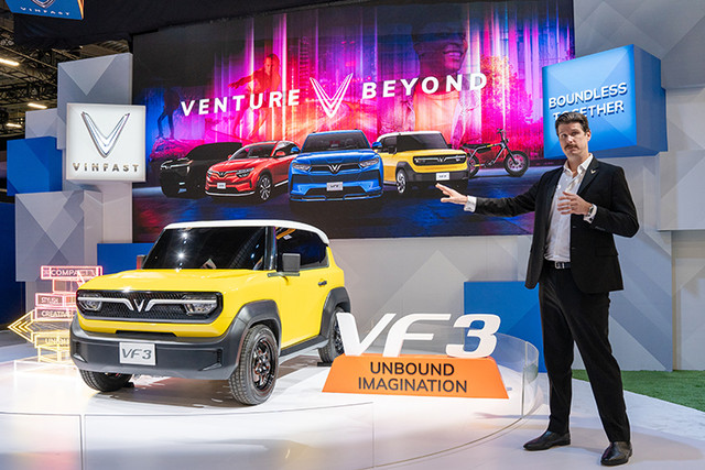Xem VinFast VF3 chạy điện giá rẻ dưới 20.000 USD Xem VinFast VF3 chay dien gia re duoi 20.000 USD