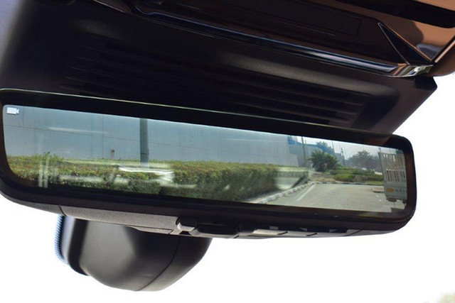 Xem Range Rover SV 2023 giá gần 24 tỷ đồng về Việt Nam - Hình 8 Xem Range Rover SV 2023 gia gan 24 ty dong ve Viet Nam-Hinh-8