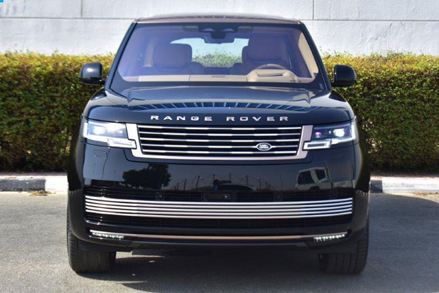 Xem Range Rover SV 2023 giá gần 24 tỷ đồng về Việt Nam - Hình 4 Xem Range Rover SV 2023 gia gan 24 ty dong ve Viet Nam-Hinh-4