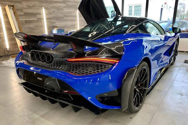 Đại gia lan đột biến chi hơn 33 tỷ tậu siêu xe - Hình 4 Dai gia lan dot bien chi hon 33 ty tau sieu xe-Hinh-4