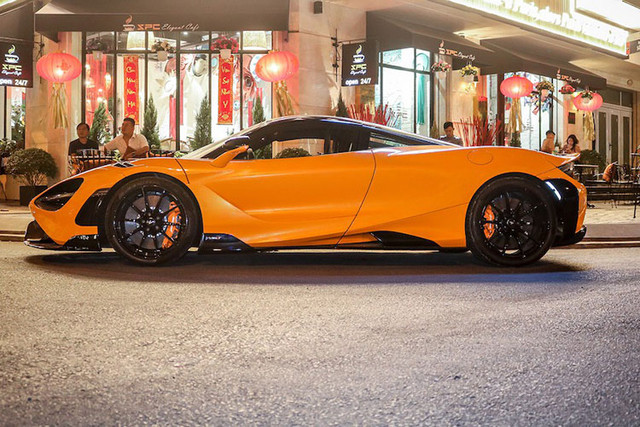 Đại gia lan đột biến chi hơn 33 tỷ tậu siêu xe - Hình 9 Dai gia lan dot bien chi hon 33 ty tau sieu xe-Hinh-9