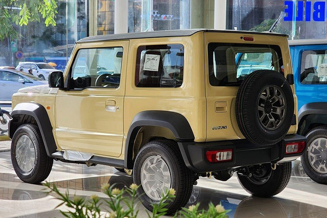 Suzuki Jimny 2023 từ 789 triệu đồng cho người thích off-road - Hình 3 Suzuki Jimny 2023 tu 789 trieu dong cho nguoi thich off-road-Hinh-3