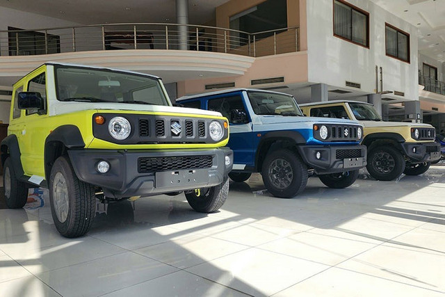 Suzuki Jimny 2023 từ 789 triệu đồng cho người thích off-road - Hình 4 Suzuki Jimny 2023 tu 789 trieu dong cho nguoi thich off-road-Hinh-4