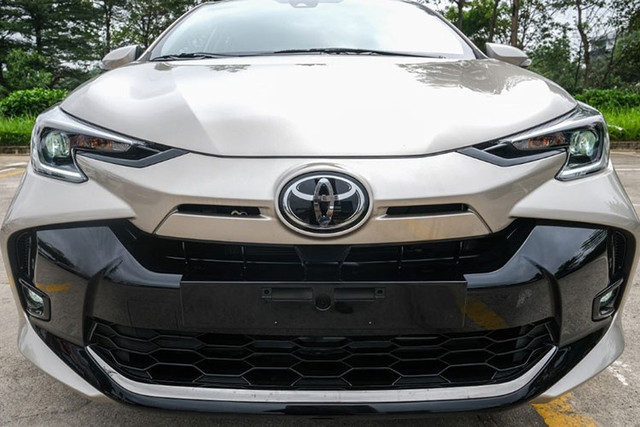 Cận cảnh Toyota Vios 2023 rẻ hơn bản cũ 18 triệu - Hình 3 Can canh Toyota Vios 2023 re hon ban cu 18 trieu-Hinh-3