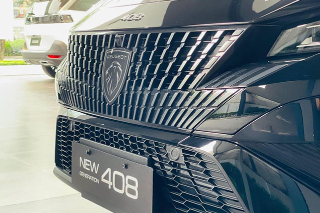 Peugeot 408 được tăng giá bán 20 triệu đồng - Hình 3 Peugeot 408 duoc tang gia ban 20 trieu dong-Hinh-3