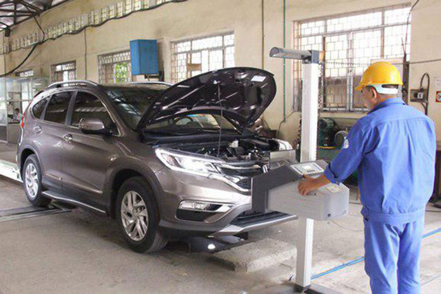 Quy định mới đối với xe ôtô bị dừng đăng kiểm Quy dinh moi doi voi xe oto bi dung dang kiem