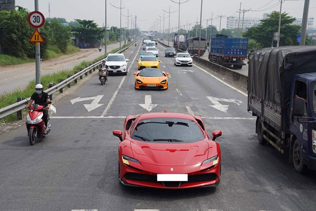 Đại gia lan đột biến phía Nam khoe dàn siêu xe trăm tỷ Dai gia lan dot bien phia Nam khoe dan sieu xe tram ty