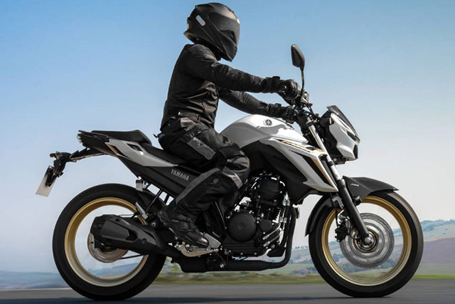 Yamaha Fazer FZ25 Connected 2025 nổi bật có giá chỉ 105 triệu đồng Yamaha Fazer FZ25 Connected 2025 noi bat co gia chi 105 trieu dong