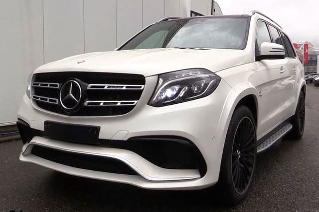 Mercedes-Benz GLS bỏ quên gần 5 năm ở cảng Hải Phòng Mercedes-Benz GLS bo quen gan 5 nam o cang Hai Phong