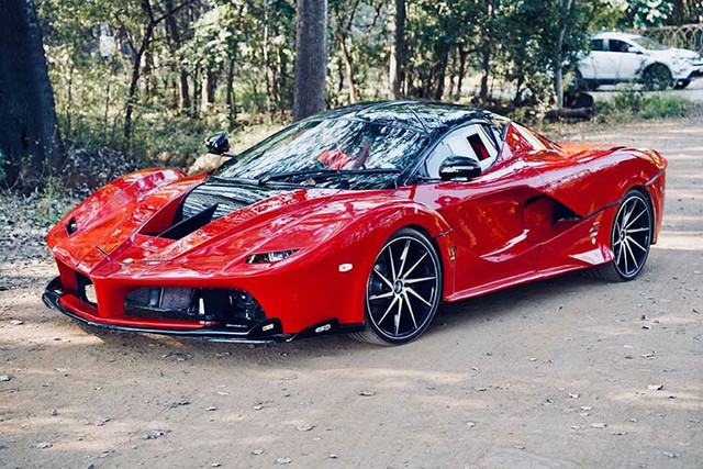 Chi tiết Ferrari LaFerrari siêu đẹp chào bán chỉ 954 triệu đồng Chi tiet Ferrari LaFerrari sieu dep chao ban chi 954 trieu dong