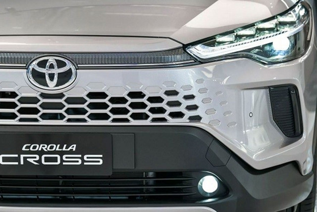 Phiên bản Corolla Cross 2024 mới có giá bao nhiêu? - Hình 3 Phien ban Corolla Cross 2024 moi co gia bao nhieu?-Hinh-3